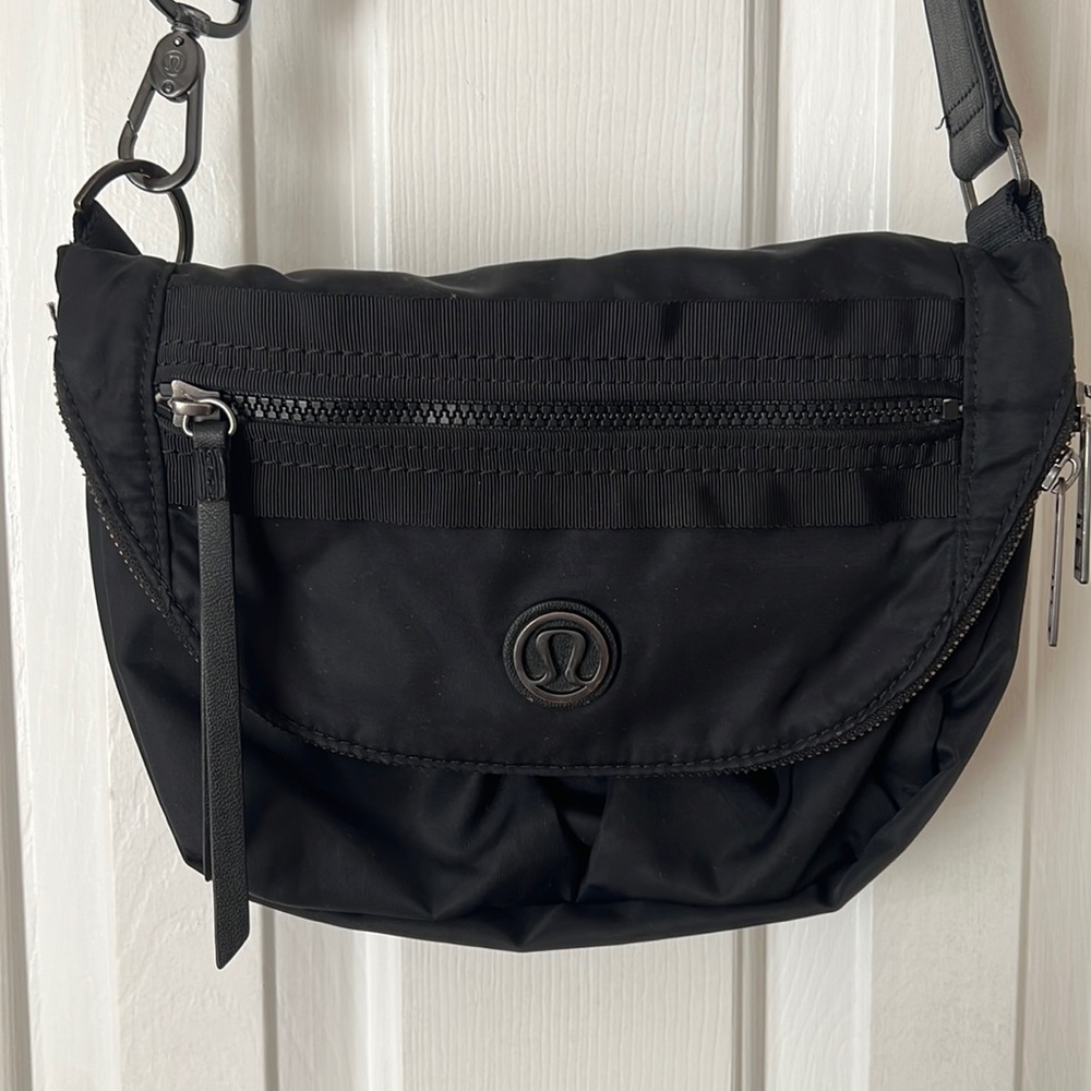 Lululemon Festival Bag - black